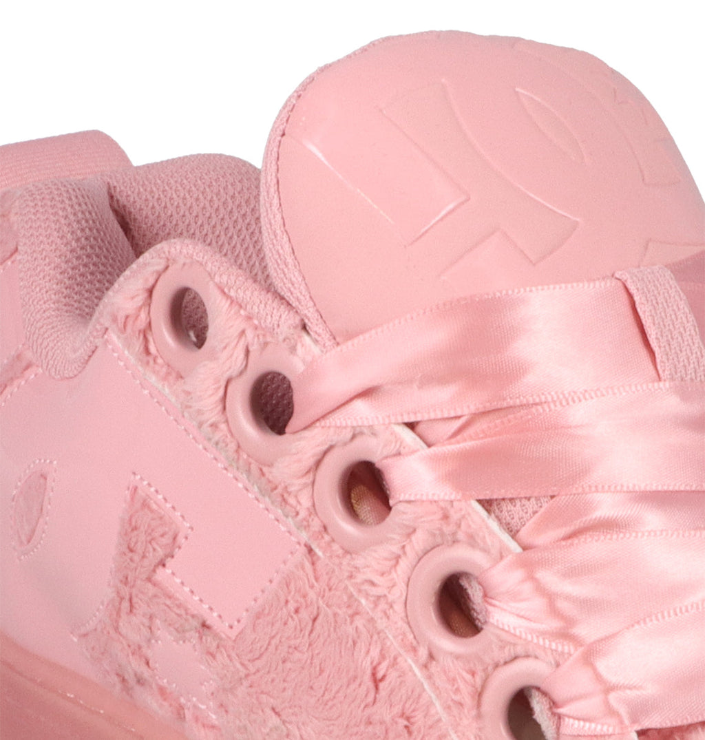 Women's Court Graffik Puff Shoes